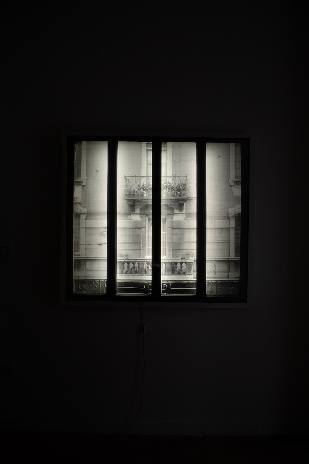 Antonio Trotta, Finestra su vetro, 1972, light box, emulsion on glass, 120x120x12 cm (ON)